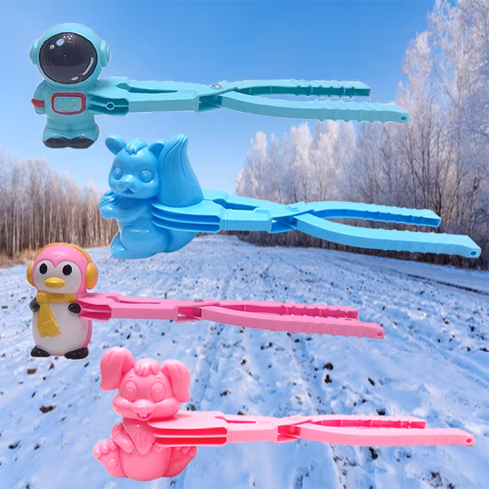 Snowball Making Tools Cartoon Shaped Snow Tools Fun Winter and Summer Children′ S Outdoor Activities Snow and Beach Molds